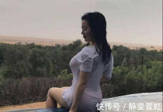 俩人|几年前，凭刘强东突然走红的她，如今怎么样了网友好身材还在