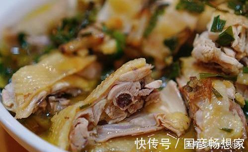 营养流失少好吃的鸡肉的方法,不炸不炒,香而不腻,拌饭吃完美