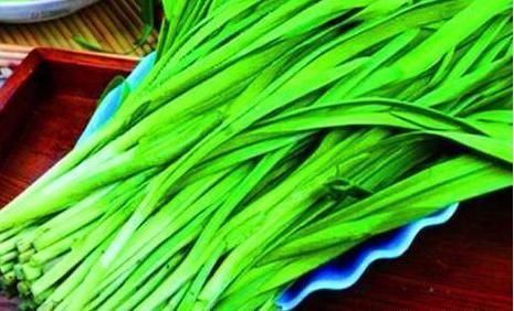 丝瓜|女性不想变黄脸婆,要坚持吃三种食物,营养滋补,好吃又不贵!