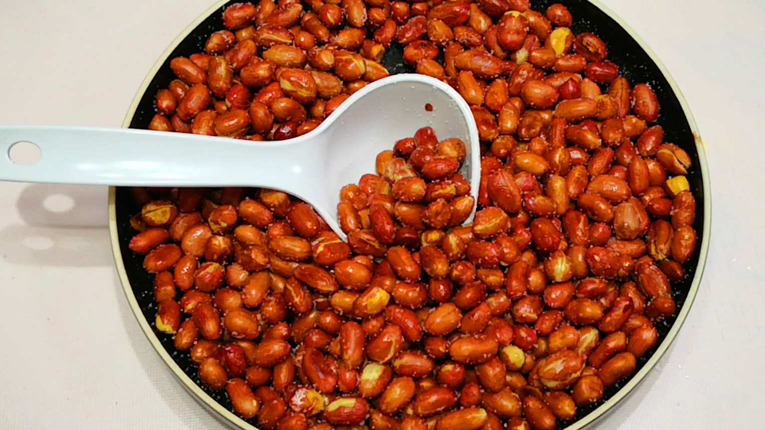 油锅|炸花生米,直接下油锅就错了,多加1步,又酥又脆,放20天不返潮