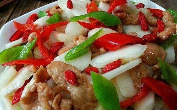 下馆子必点几道菜，味道一绝好吃特下饭，保证全家人都爱吃