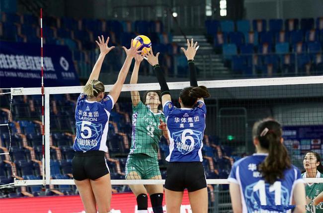 刘哲宁|上海女排大比分横扫云南女排！，4人得分上双，高意11扣4中