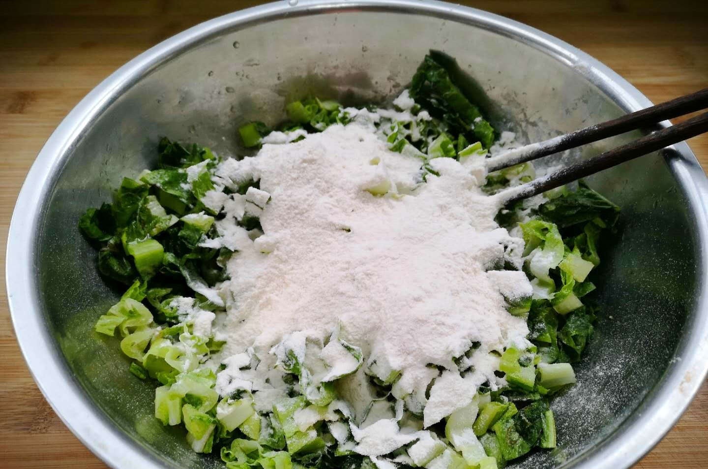 藏在身边的“降压药”,高血压婆婆每天吃一盘,血压一直贼稳定!