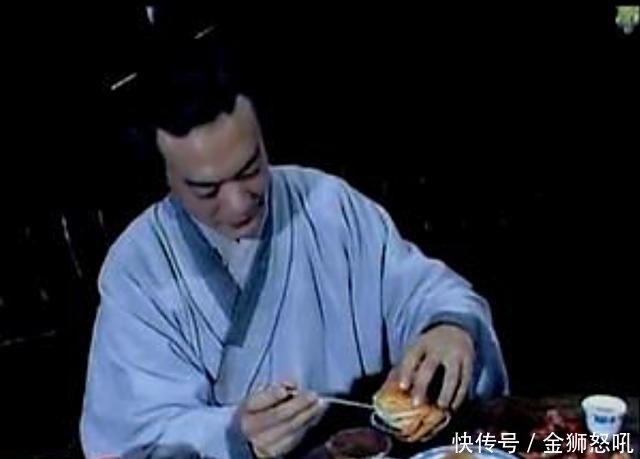 屏幕|贾雨村吃大闸蟹,隔着屏幕都香