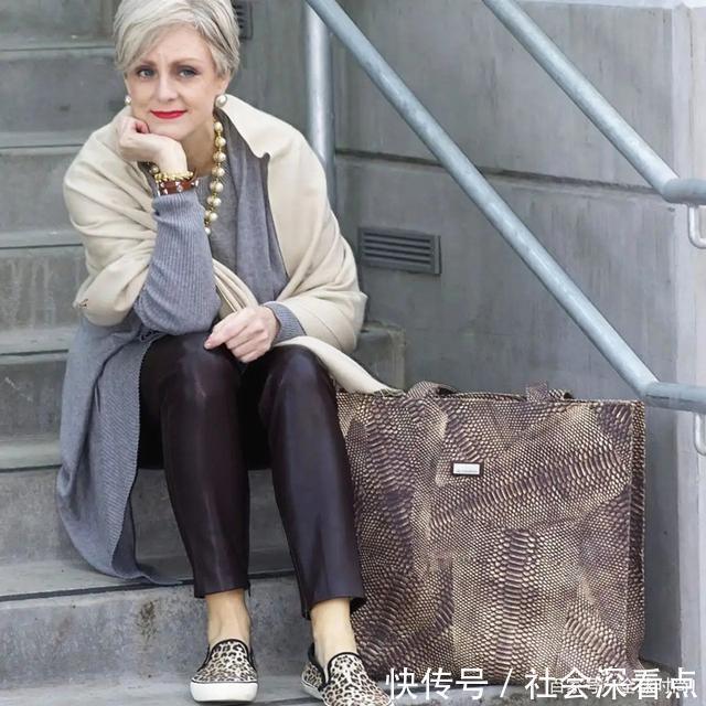 60岁才是女人的起点 看美国老奶奶的时髦搭配 减龄又自然