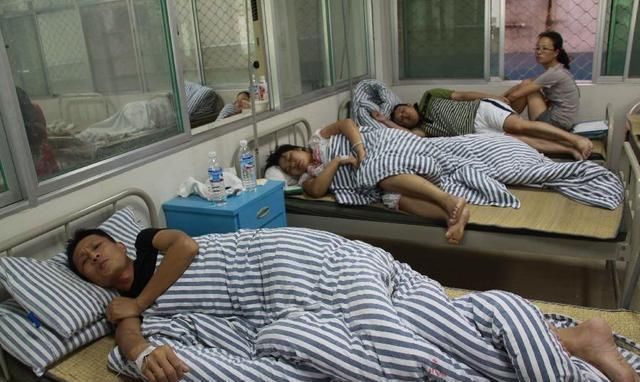 绝对不能凉拌的四种蔬菜,都含有不少毒素,可很多人却天天在吃