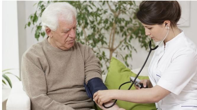 高血压|老年人血压保持到多少更长寿?为你详解老年高血压的合理控制