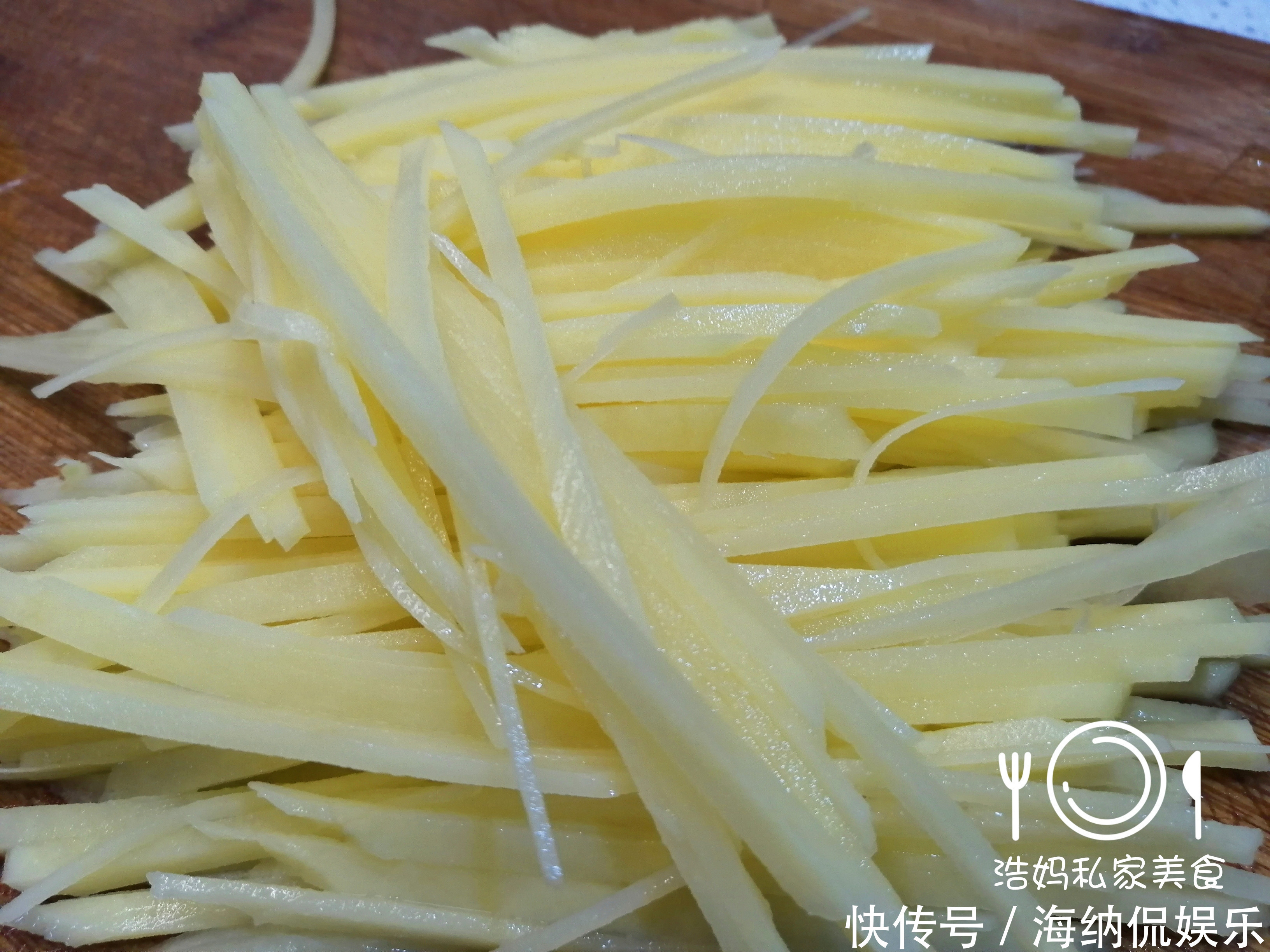 土豆|一个土豆做盘菜,成本只要一元,饭店却卖十几元,自己做好吃省钱