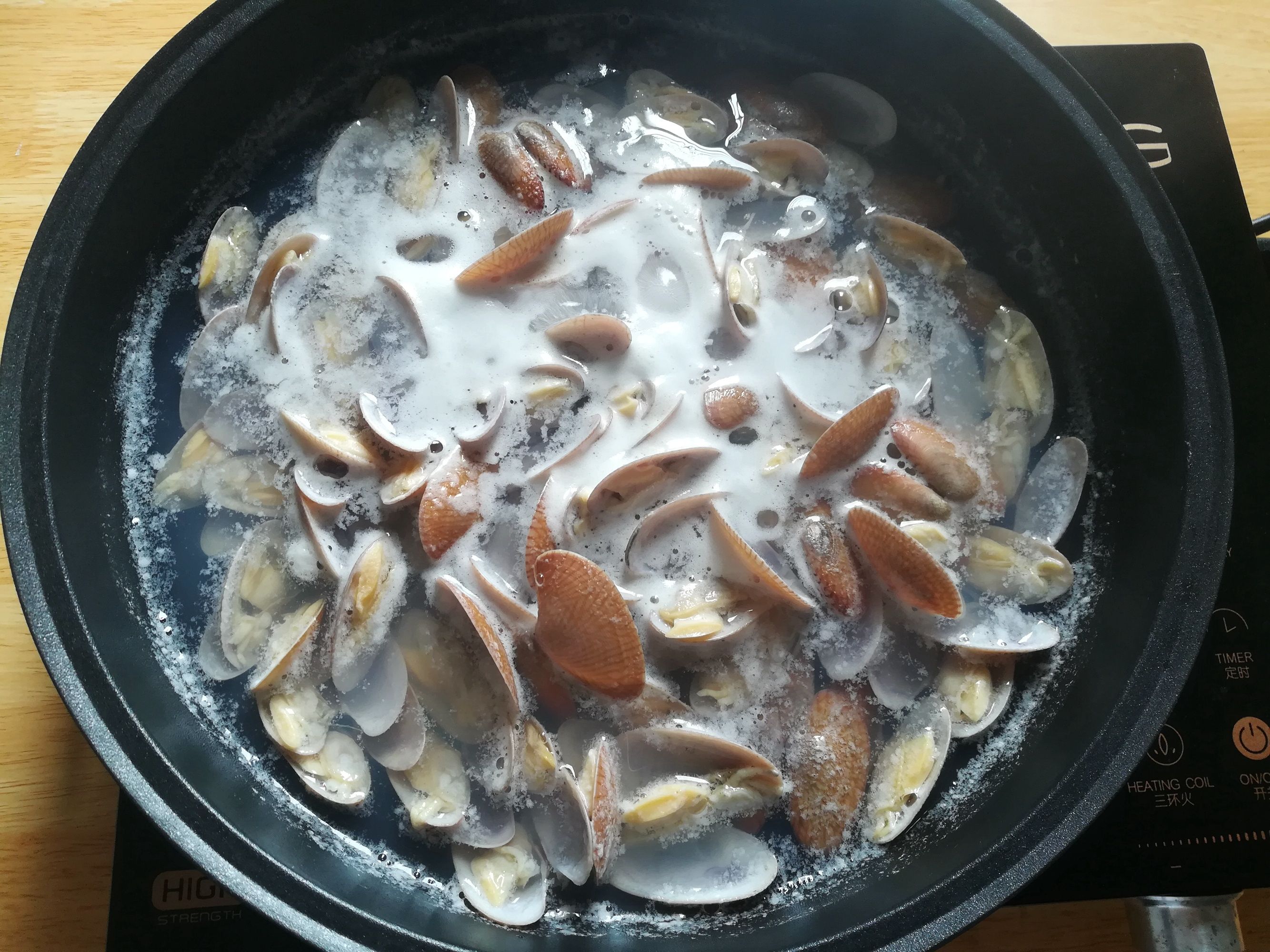小米椒|秋天，吃鱼吃虾不如吃它，营养又鲜美，8元1斤，家家户户吃得起