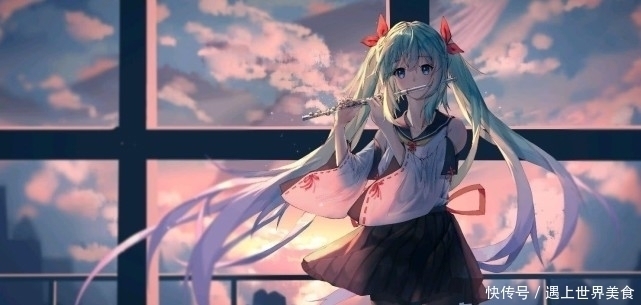 妹子|男孩子提二次元手提袋会很尴尬吗?其实也没啥,就是回头率比较高