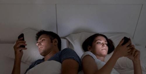 偏方|失眠朋友看这里了,怎么有助于睡眠,治疗失眠小妙招都在这里了