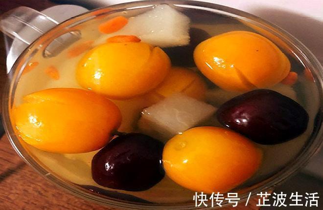 血糖|确诊为糖尿病后,除了少吃白糖,3种食物尽量少吃,预防血糖过高