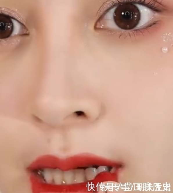 赤狐|眼镜小姐姐仿妆“赤狐书生”妆容,开始:挺日常,到最后:挺仙女!