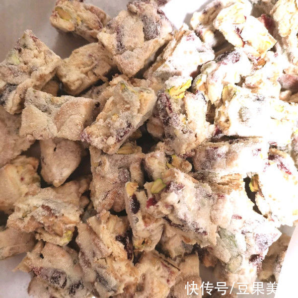 黄油|几分钟搞定棉花糖版雪花酥，一步就搞定