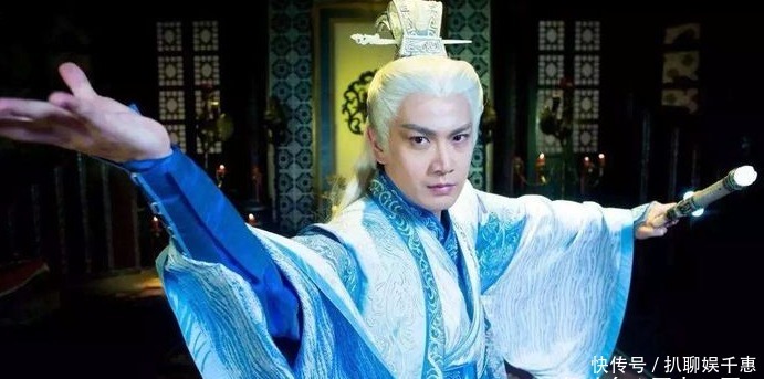 回来|相士劝皇帝别出宫，皇帝训斥道：回来就杀你！相士：你回不来啦