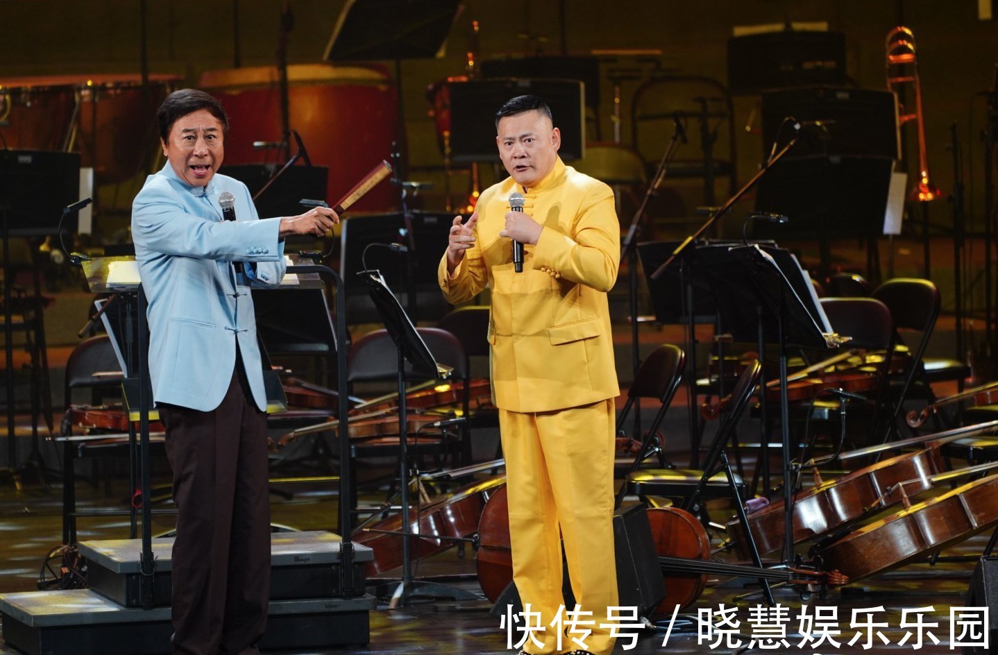 中國廣播藝術(shù)團藝術(shù)季收官,相聲名家馮鞏壓軸登場,現(xiàn)場掌聲雷動