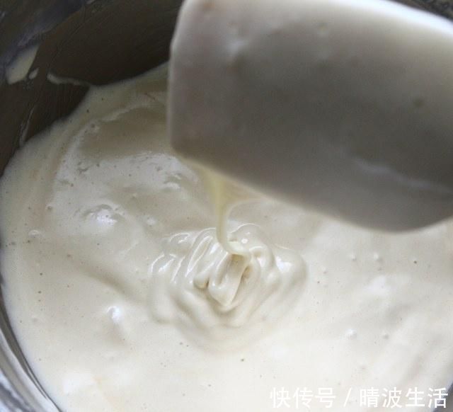 一款超颜值的甜甜圈蛋糕,一口能吃一个,绝对不夸张