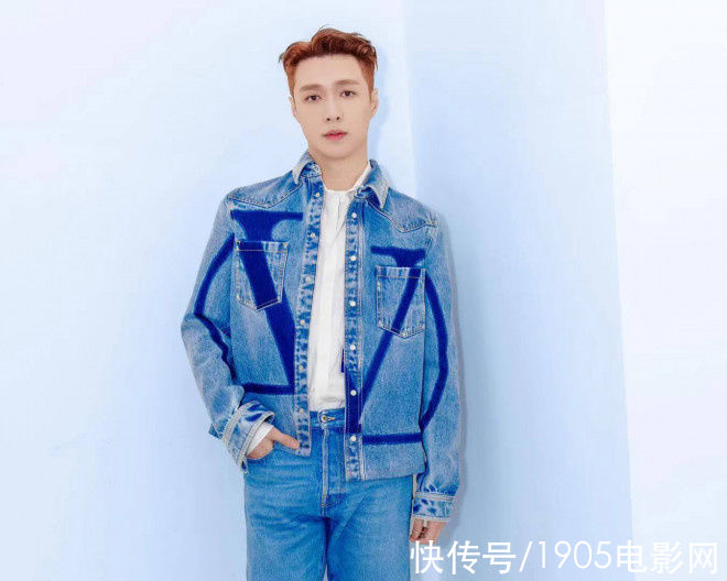 張藝興《飛天》舞臺(tái)首秀 完美演繹“融合國(guó)風(fēng)”