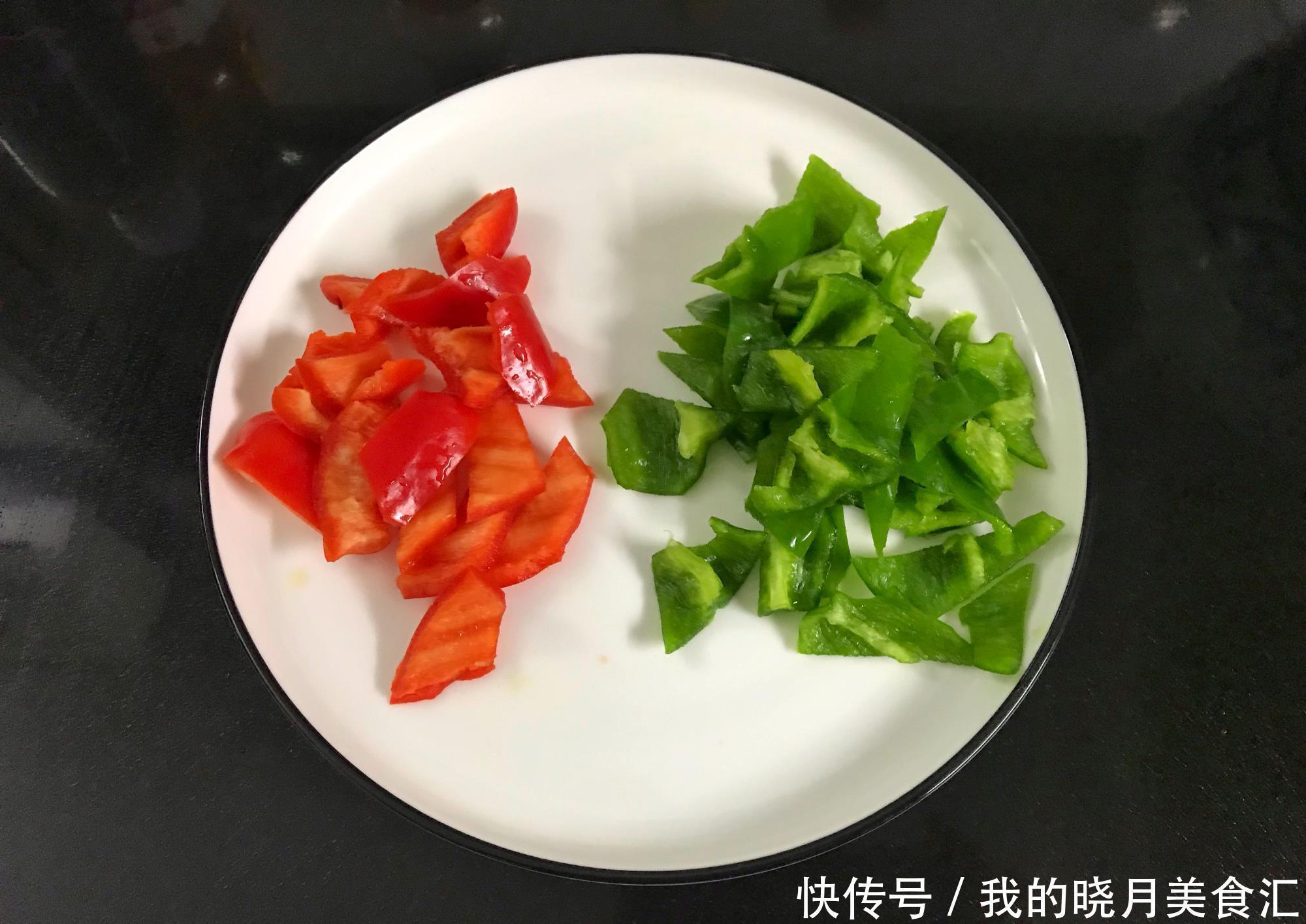 節(jié)后此兩種素菜一起炒,比肉菜受歡迎,清爽開胃解油膩,簡單好吃