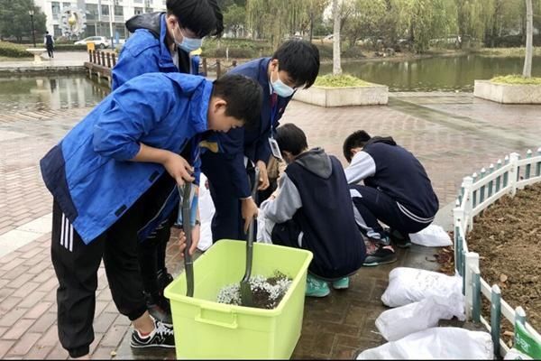 芜湖高级职业技术学校创建劳动实践社团丰富学生劳动技能