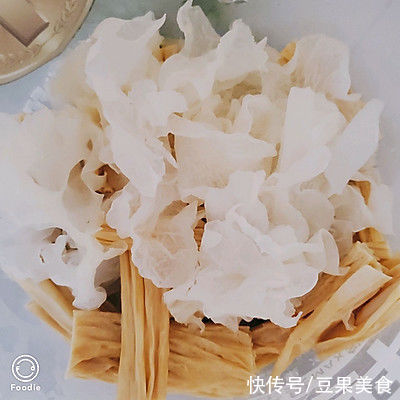 好吃到模糊的凉拌芹菜，怎么都吃不够