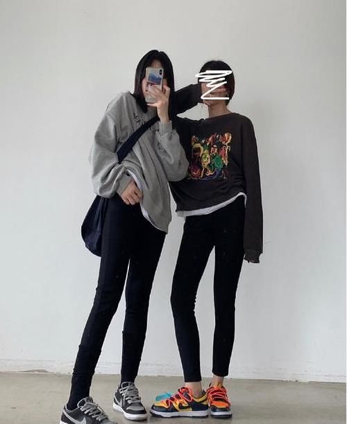  显高|阔腿裤过时了，今年最火的“裤子”是它，显高显瘦更适合小个子