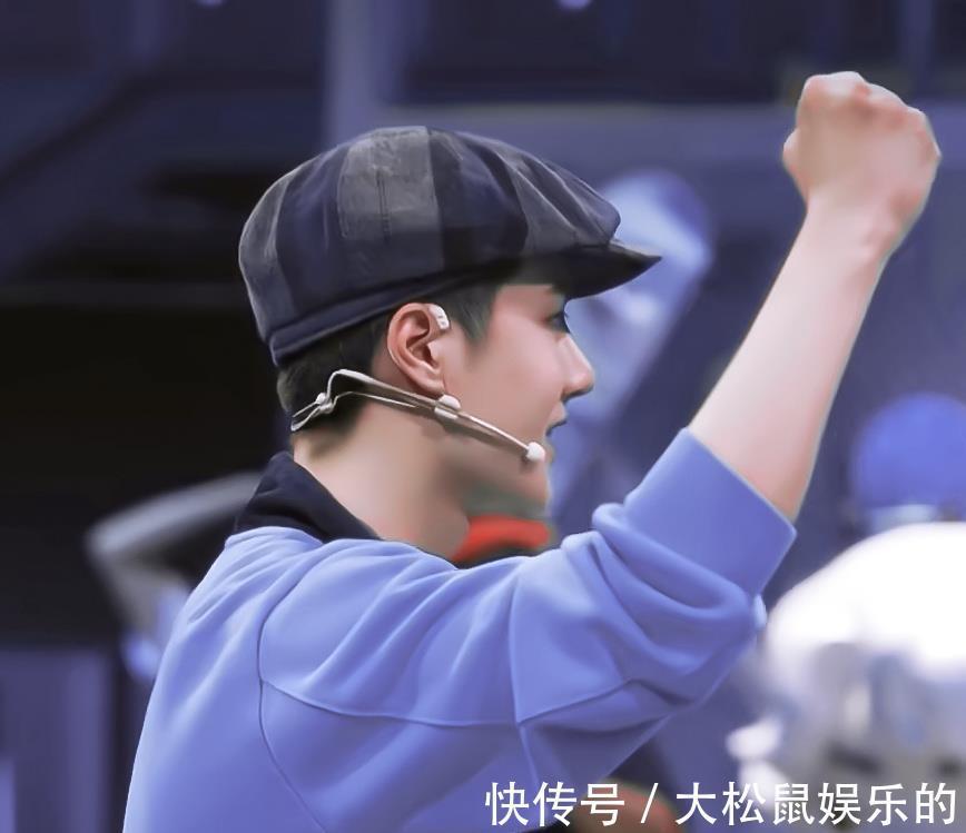 cue|王一博:相比“編劇”角色,他街4中表現出的是極好的主持功底