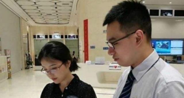 房地产证|房产证拿到手后，尽早办好这4件事，未来转让可以省不少钱