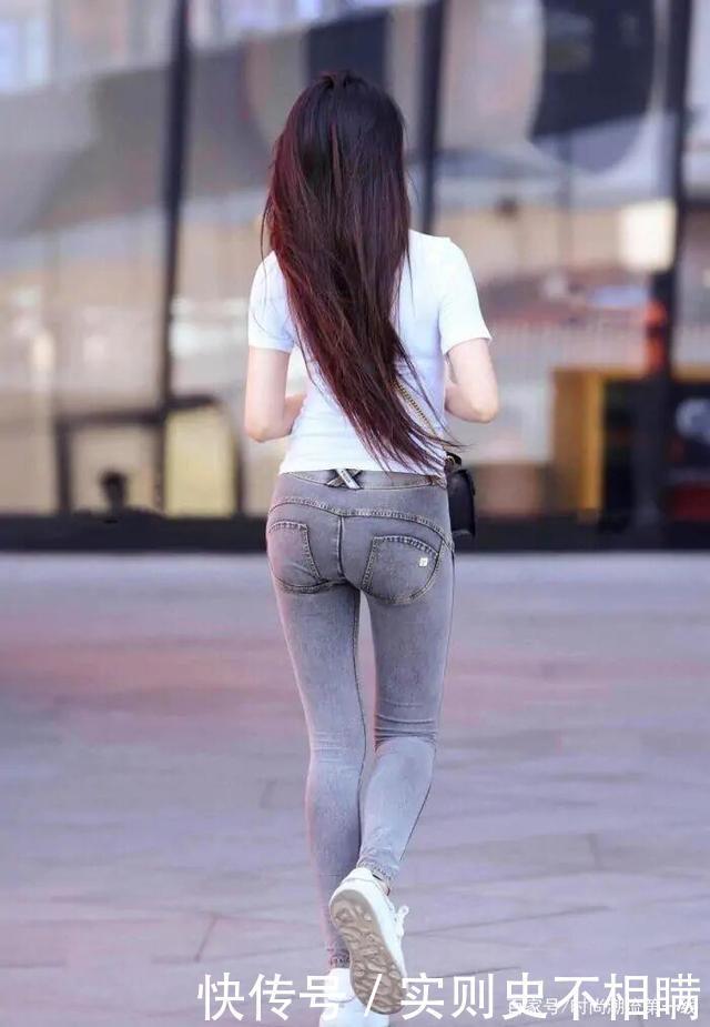 “铅笔腿”过时了,如今流行“酒杯腿”,这么穿才更有韵味!