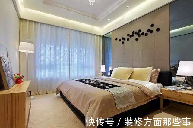 客厅|126平现代风三居室,纯粹的白调,温暖的木调宽敞明亮