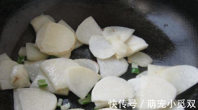 8月吃碱性菜，不是芋头，而是它，美味可口，血管不堵，越吃越瘦