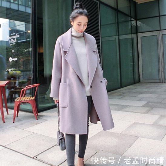 大衣 今年流行的毛呢外套款式真多,时尚的女人怎么搭的,简直美翻天了
