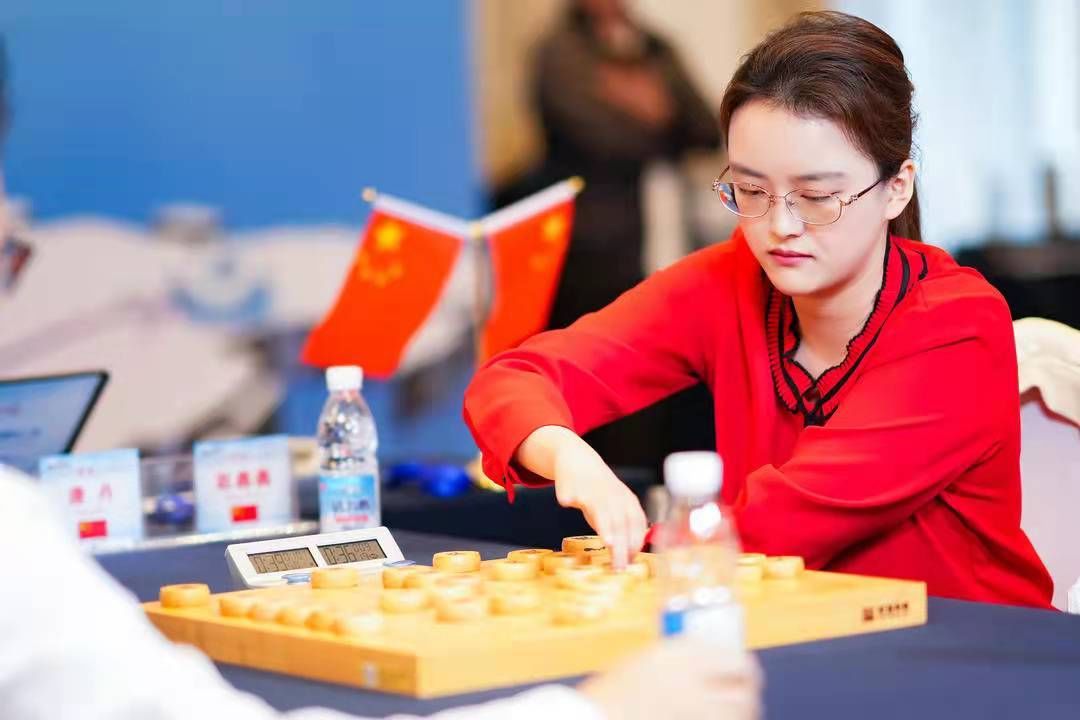 象棋|“铁血丹鑫”象棋双人赛夺冠 唐丹：感谢成都举办这样一个特别的比赛