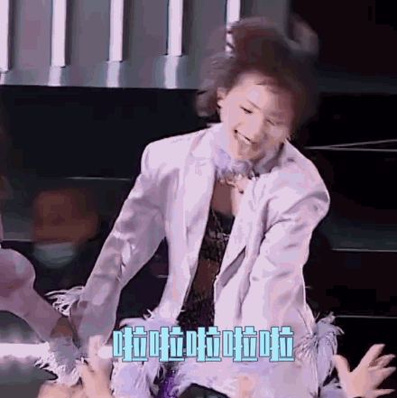 周笔畅拒绝抒情小作文,18宫格表情包告别姐姐2