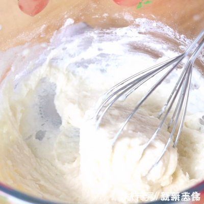 低粉|吃一口就会上瘾的海盐芝士蛋糕卷｜奶味十足，入口即化