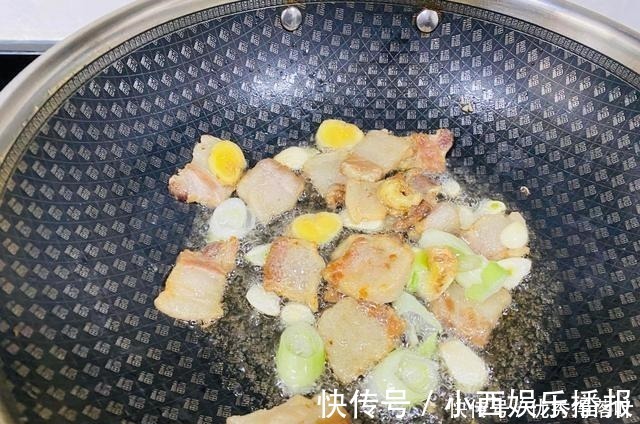 补水|它被称为“百菜之王”，补水又润燥，营养好消化，冬季要常吃