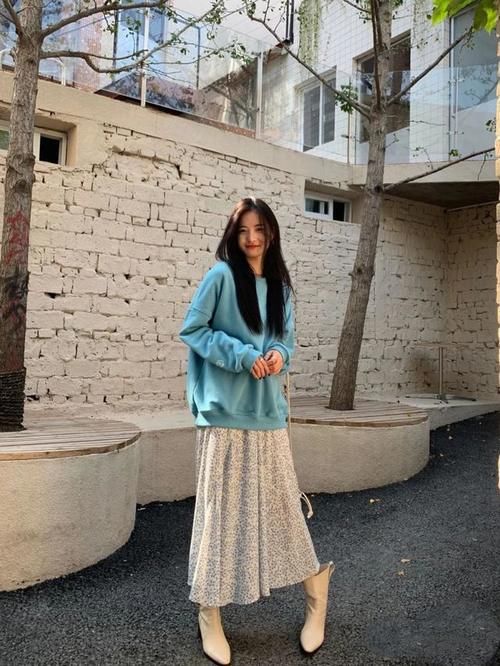 总愁穿衣没灵感?韩系穿搭了解一下，温柔与时髦并存！