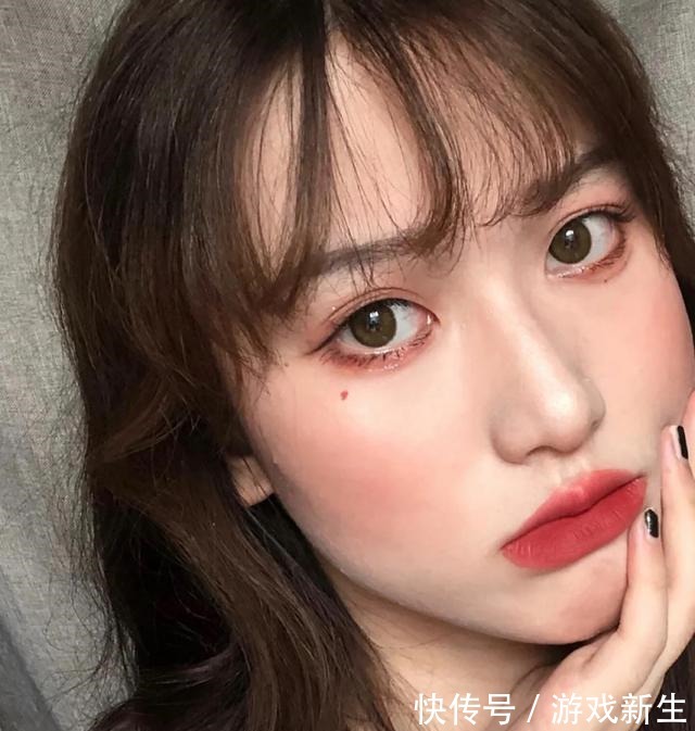 黄皮 别再盯着mac了,这4支口红它不香吗!