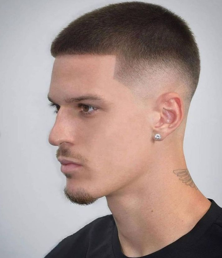 造型|适合50岁大叔的三款发型,清爽干净显魅力,有品位的男士都在剪