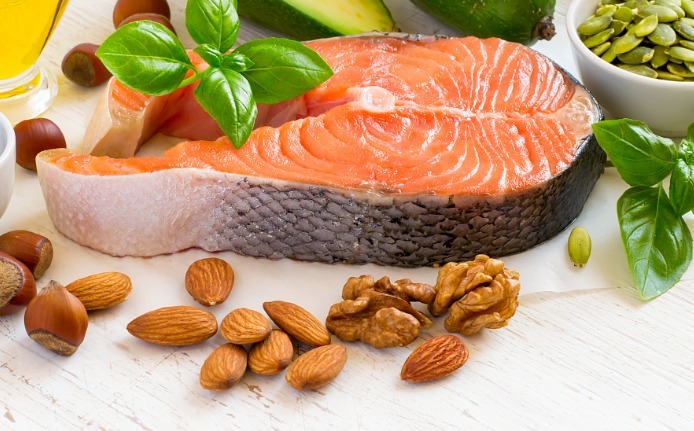 雌激素|女性要管住嘴,子宫肌瘤是吃出来的,四类食物别放任吃,越吃越大