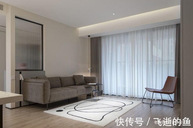 长虹玻璃|少即是多,130㎡现代四居岂止于大?