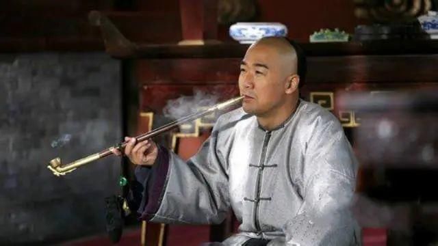 18世纪|乾隆上联,“鼠无大小皆称老”,下联简直是千古绝对!