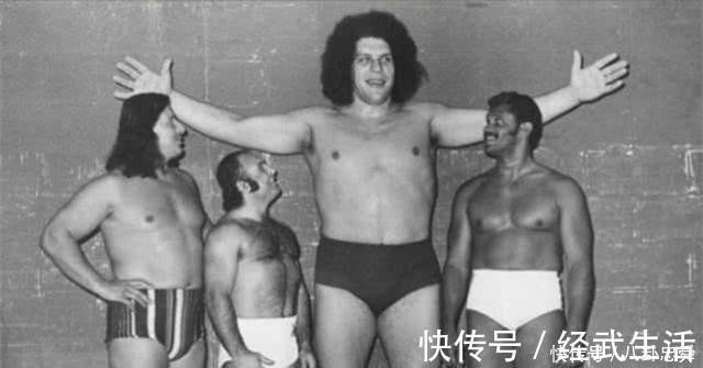 wwe|世上酒量最大的巨人,1小时能喝108瓶啤酒,死后骨灰重15斤