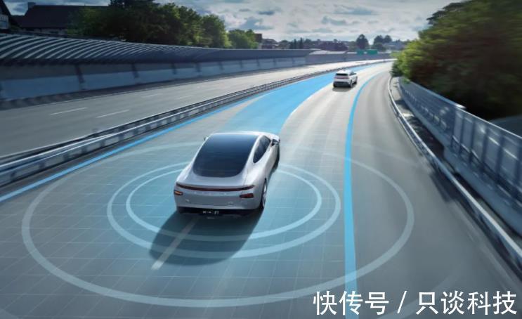 厂商们|国产厂商造车,还是在走国产安卓手机老路?拼硬件、参数、噱头