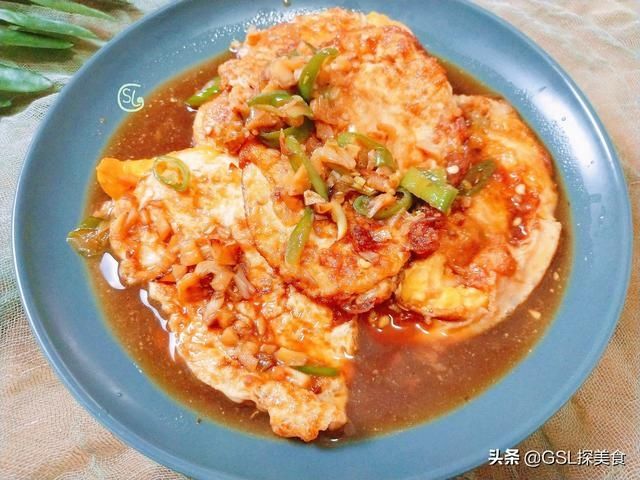  鸡蛋这样做，太香了，早餐搭配一碗面条，孩子吃了一大碗