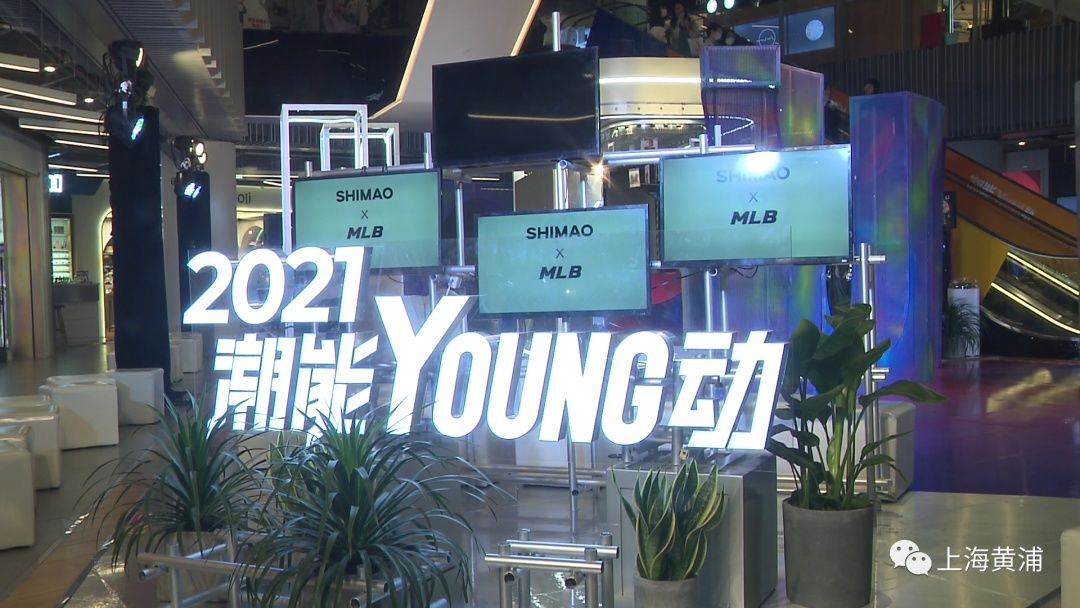 走进商场“零距离”，南京路演绎春夏时装周！