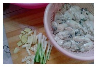 葱香生蚝不会做牢记这一点,没有泥沙,滑嫩多汁