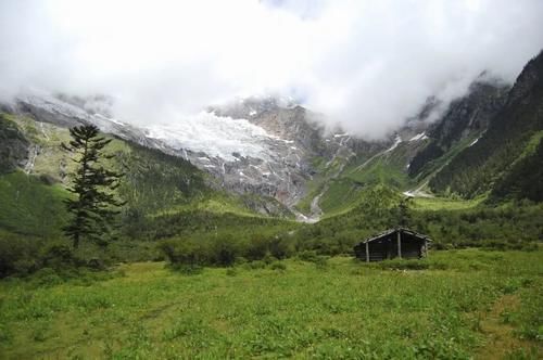 这个梅里雪山深处的“遗世村落”，不是天堂，胜似天堂！