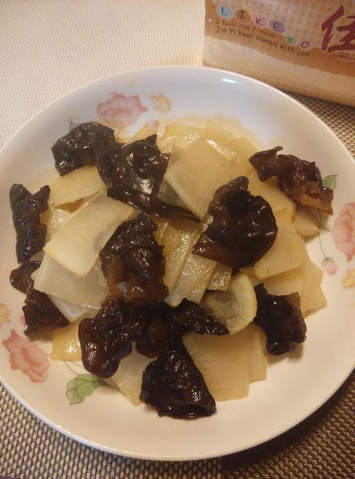 慢性支气管炎|爱吃木耳的注意了!木耳这样搭配很伤身体,别到了医院才知道!