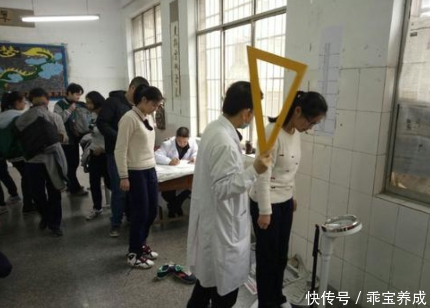 身高|“1到18岁身高表”出炉，初中生这个数才正常，你家孩子多高？